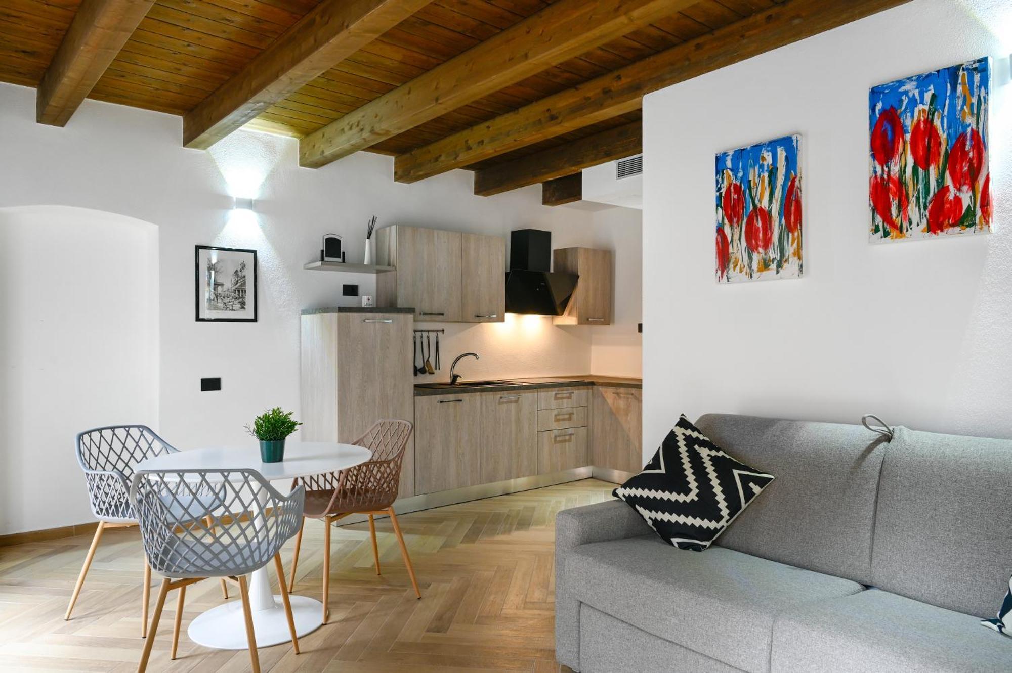 Luxuria Apartment Iglesias Exterior photo