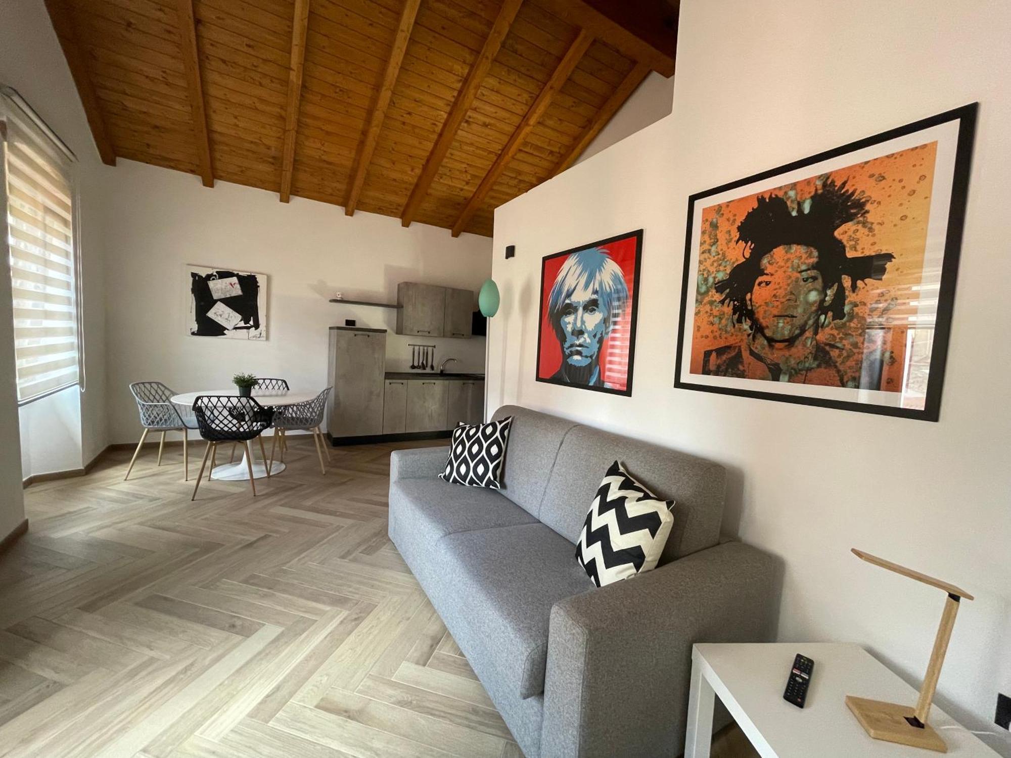 Luxuria Apartment Iglesias Exterior photo