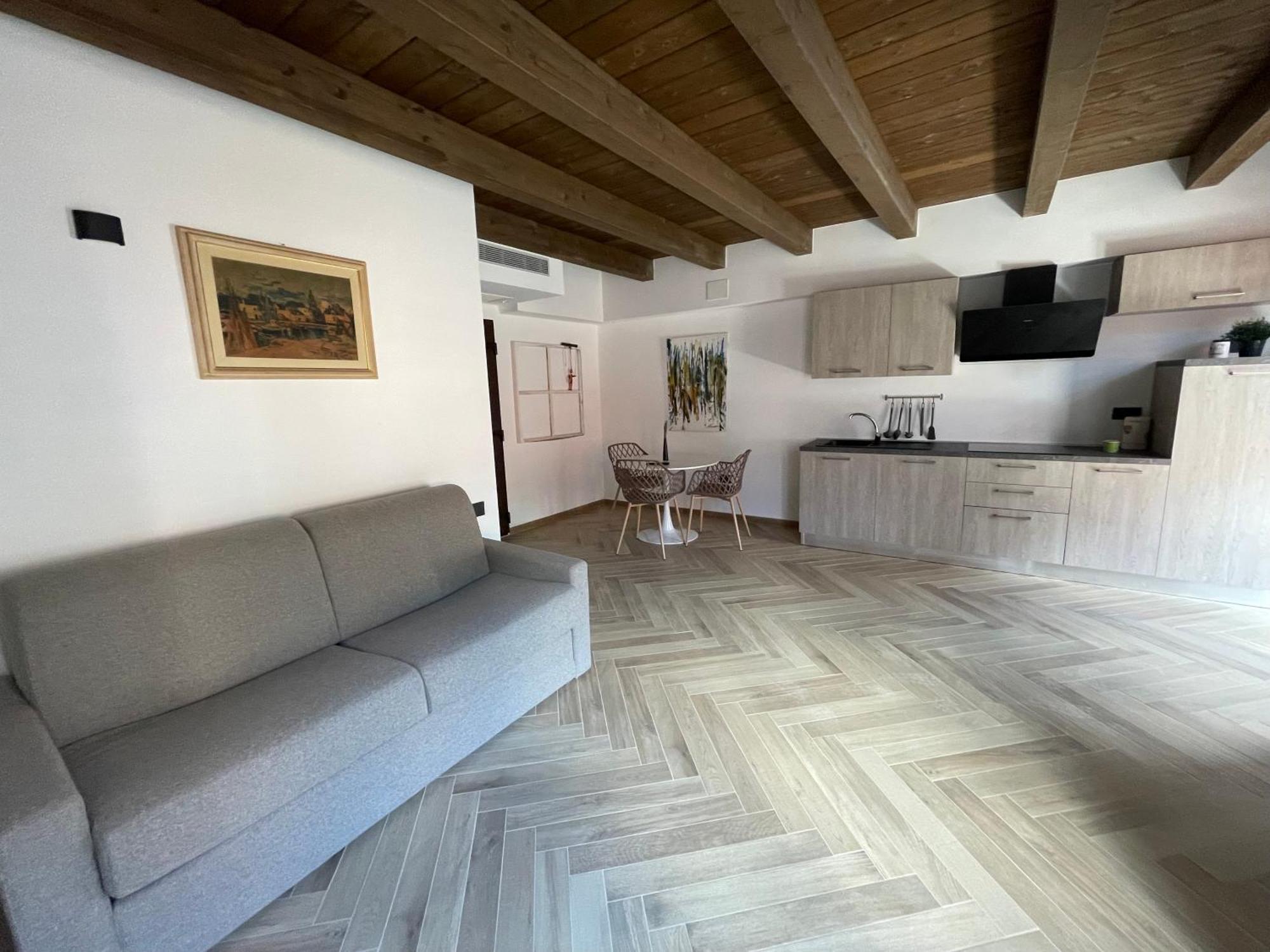 Luxuria Apartment Iglesias Exterior photo